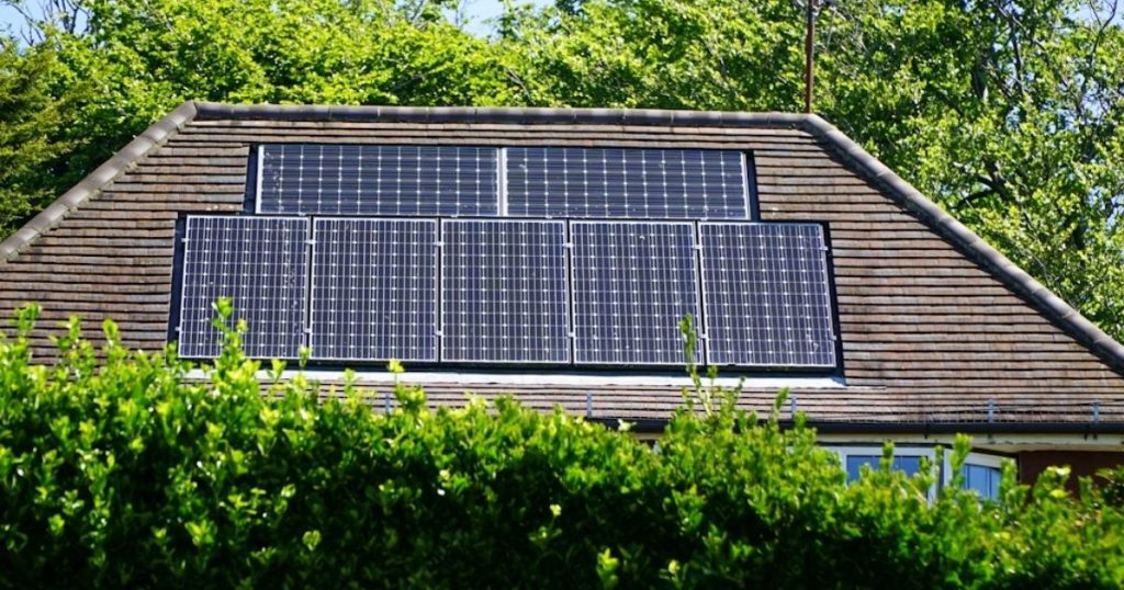 10 Powerful Benefits of Solar Energy for Smart Family Homes