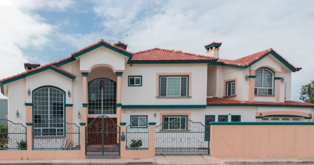 Families & Multiple Properties: 5 Key Rewards and Risks